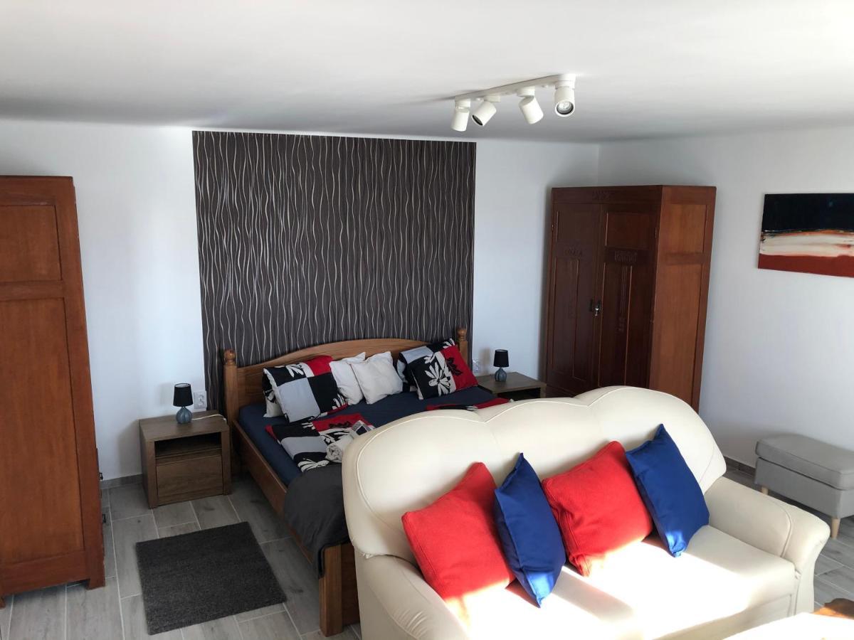 Leander Apartman Balatonakali Exterior photo